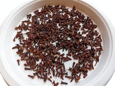 Brown Dried Clove Spices Whole At Kg In Idukki Id