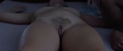 Staying Vertical Nude Pics Page 1