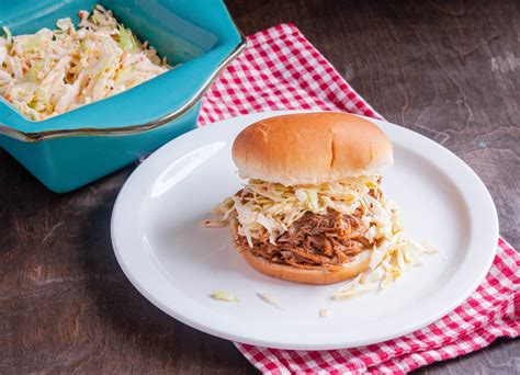 Slow Cooker Pulled Pork With Root Beer And Onions - Infoupdate.org