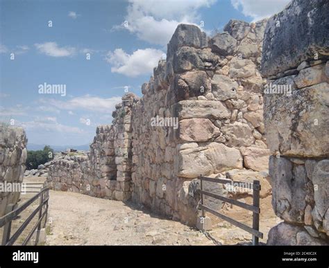 Tiryns Mycenaean City Hi Res Stock Photography And Images Alamy