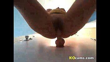 Juguetes enormes en el coño XVIDEOS