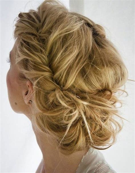 Plus De Tutos Pour Un Chignon Rapide Et Facile Pour Sublimer Votre