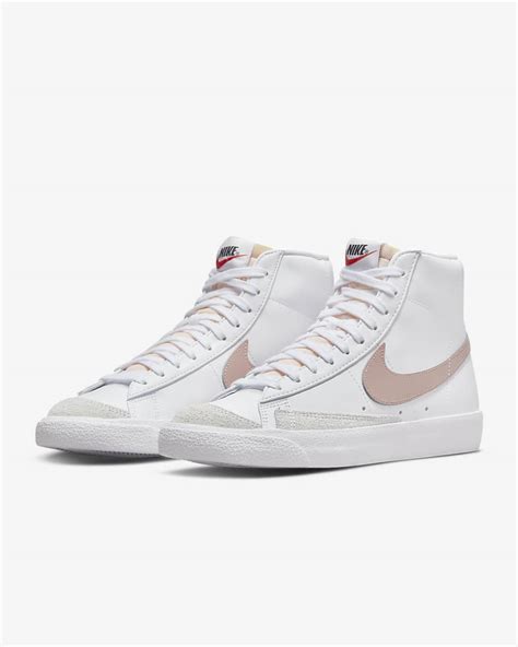 Nike Blazer Mid '77 Women's Shoes. Nike UK