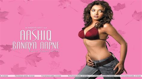 Watch Aashiq Banaya Aapne Full Movie Online For Free In HD