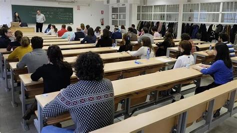 Temor entre unos 30 000 opositores andaluces de Educación ante la