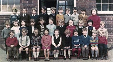 45 Color Class Photos That Capture Children Of Primary Schools From