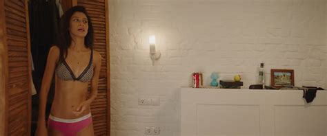 Nude Video Celebs Ravshana Kurkova Sexy Pro Lyubov Tolko Dlya Vzroslykh 2017