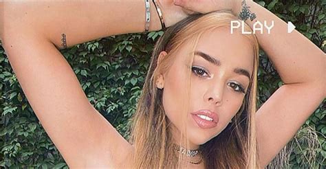Danna Paola FOTO de su tatuaje en el área del bikini que NADIE ha visto cuántos tiene en