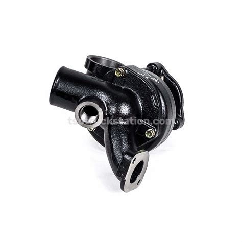 ENGINE WATER PUMP 21010 96226 NISSAN UD PF6 MY TSO Truck Station