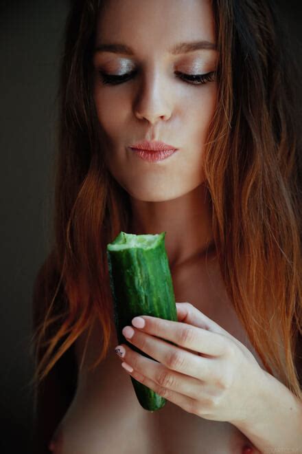 Sofi Shane Filan Sexart Filan Sofi Shane High Porn Pic