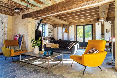 Here’s How to Incorporate Retro Design into Your Decor Photos ...