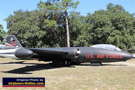 U.S. Air Force Martin B-57 Canberra bomber history, deployment and photographs