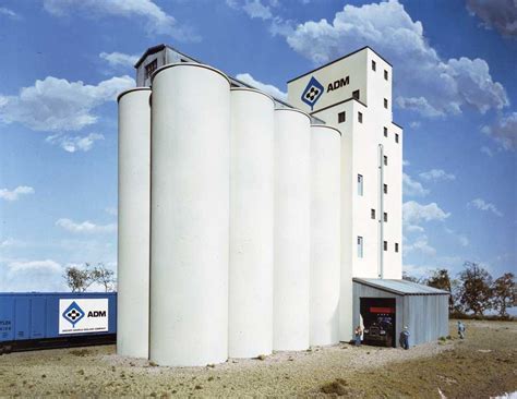 Walthers Cornerstone Elevator Add On Silos Kit X X