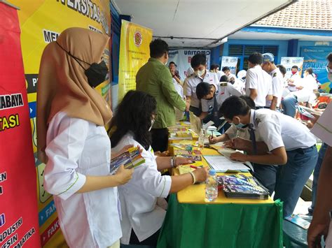 Campus Expo Sma Hang Tuah Surabaya Tahun Sma Hang Tuah Surabaya