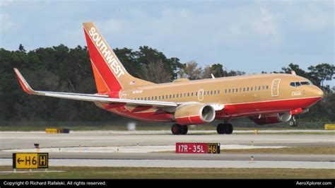 N Cb Southwest Airlines Boeing By Richard Rafalski