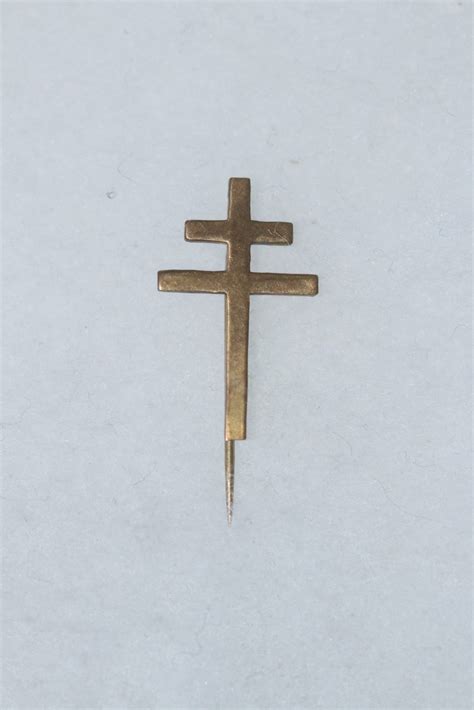 Original Ww2 Free French Cross Of Lorraine Lapel Pin Butlers Military