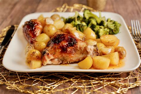 7-Ingredient One-Pot Chicken Dinner (Gluten Free) - Kosher.com