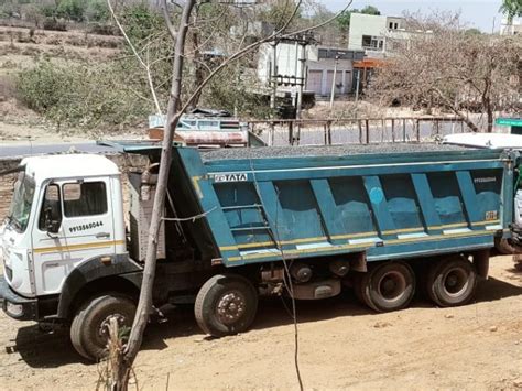 2 Dumpers And A Truck Filled With Gravel Seized Strict Action Against