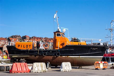 Retired Rnli Waveney Class Lifeboat 44 005 Margaret Graham Flickr