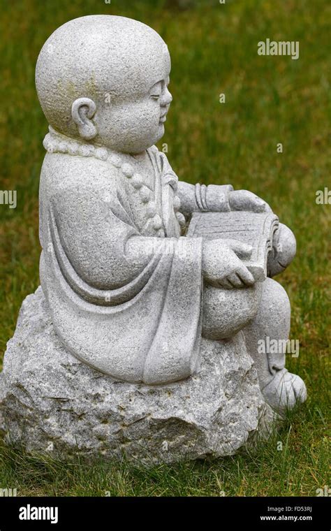 Fo Guang Shan Temple Buddhist Monk Statue Stock Photo Alamy