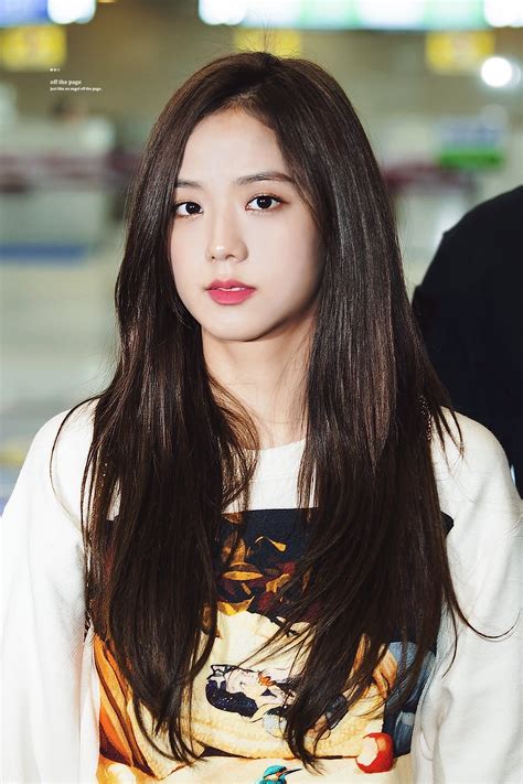 Jisoo Pics On Twitter Blackpink Jisoo Blackpink Beauty