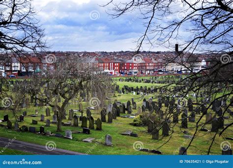 English Old Graveyard Landscape in Sunny Day, Green Grass Editorial ...