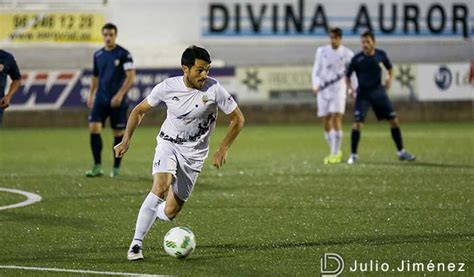 El Olimpic de Xàtiva refuerza su liderazgo ante el colista CD Segorbe