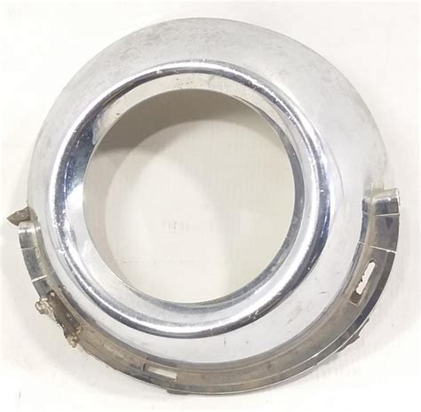 Moldura Farol De Milha Peugeot Esquerdo Original Trava Quebrada