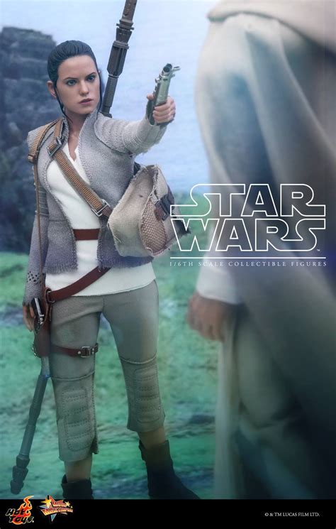 Hot Toys Star Wars Tfa Luke Skywalker Toy Discussion At Toyark