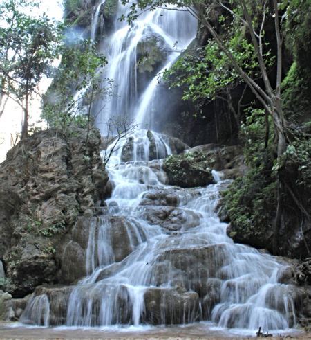 Sima De Las Cotorras Y Cascada El Ag Acero Escapadas