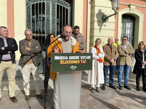 Vox se echa a la calle en Murcia para clamar contra las políticas de