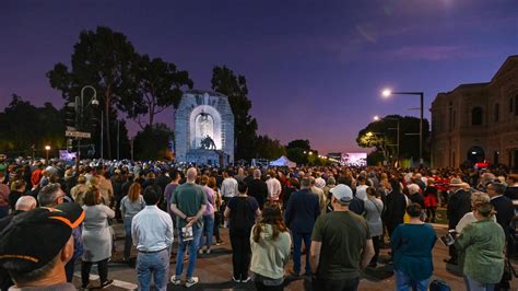 Anzac Day Thousands Expected For Dawn Services And Marches In