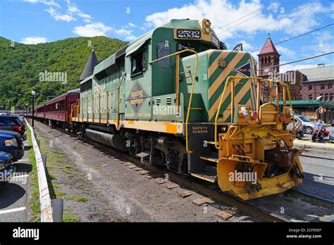 Jim Thorpe Pa 30 Aug 2020 View Of The Historic Lehigh Gorge Scenic