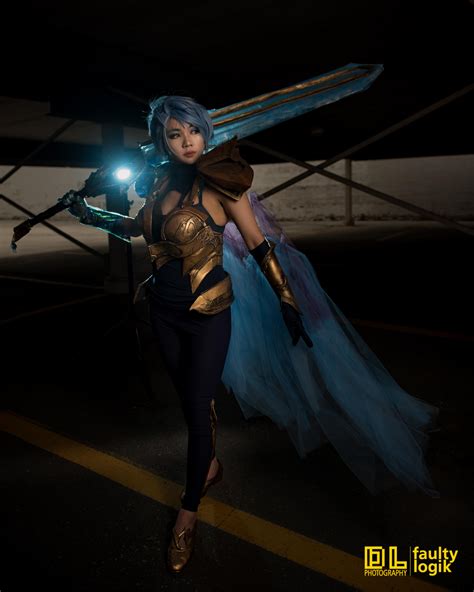 Hello Its Me Again This Time As Dawnbringer Riven [self] R Rivenmains