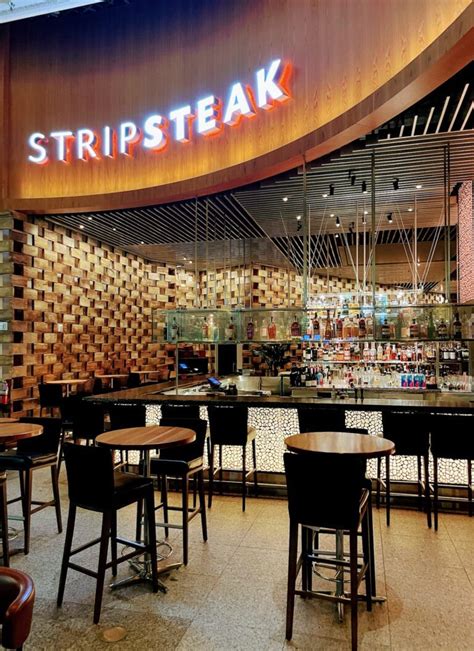 Classy Cool STRIPSTEAK Las Vegas | Review & Video