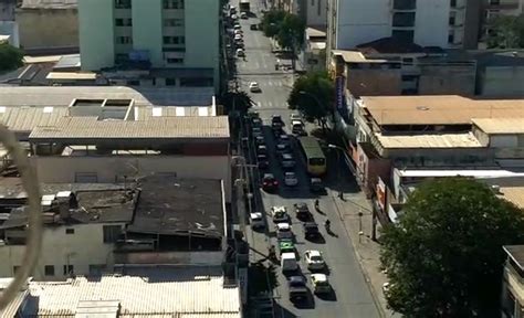 Manifestantes Fazem Carreata Em Apoio Ao Presidente Bolsonaro Em