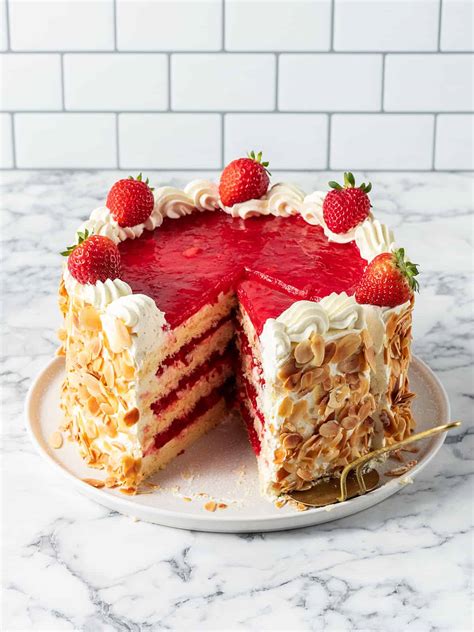 Strawberry Cake The Scranline