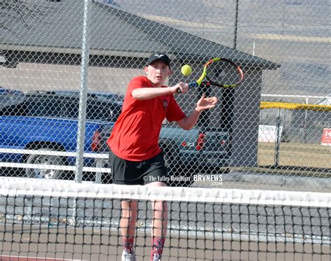 Br Boys Tennis Bears Fall 3 2 In Season Opener