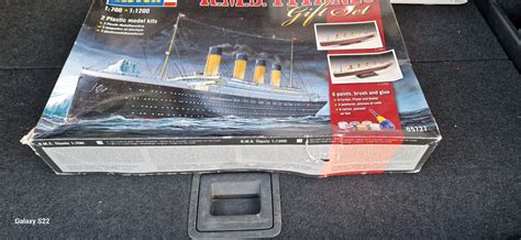 Revell Geschenkset Jahre R M S Titanic Bunt Schwarz Grau