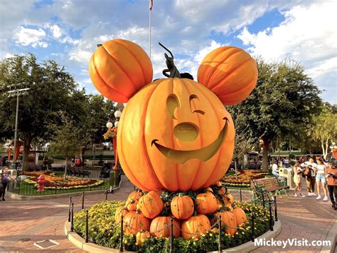 Halloween in Anaheim - October Events at Disneyland & Beyond