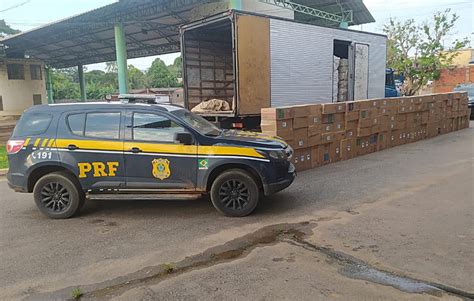 PRF apreende 68 000 mil maços de cigarro em Xapuri AC Polícia