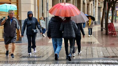 El Tiempo Hoy De Octubre En Espa A Descenso T Rmico Y Lluvias