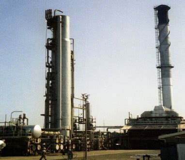 atmospheric distillation