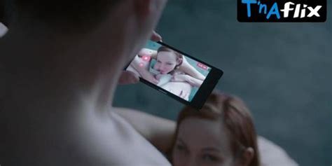 Louisa Krause Lesbian Scene In The Gf Experience Anna Friel Tnaflix