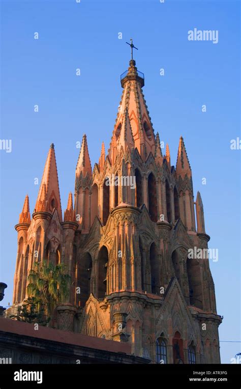 Church / San Miguel de Allende Stock Photo - Alamy