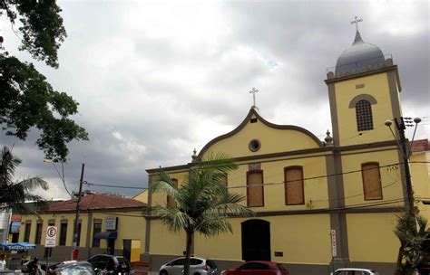 Festa de Nossa Senhora D Ajuda padroeira de Itaquaquecetuba começa