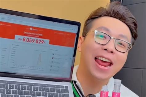 Perdana Live Streaming Di Shopee Live Dr Richard Lee Pecahkan Rekor