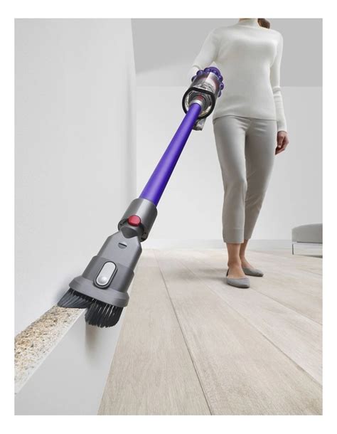 Dyson Cyclone V10 447954-01 in Purple | MYER