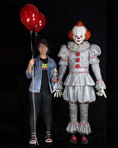 Neca Life Size Pennywise Toy Discussion At