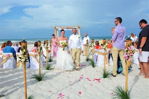 How to Have A Simple Wedding on a Florida Beach